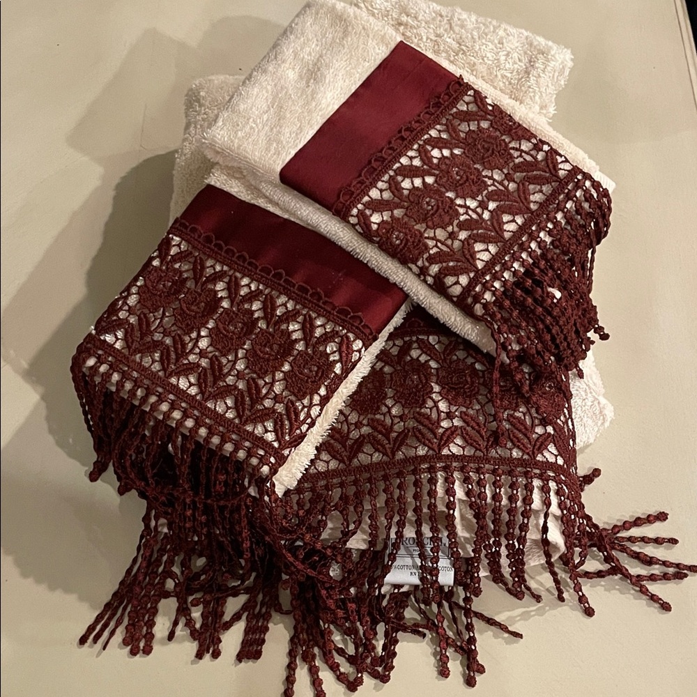 Elegant Burgundy and Cream Lace Towels